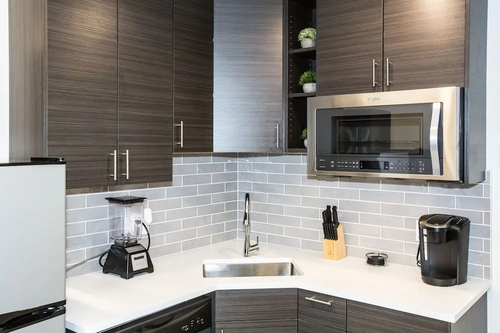 Modern Seattle Condo Sleeps 4