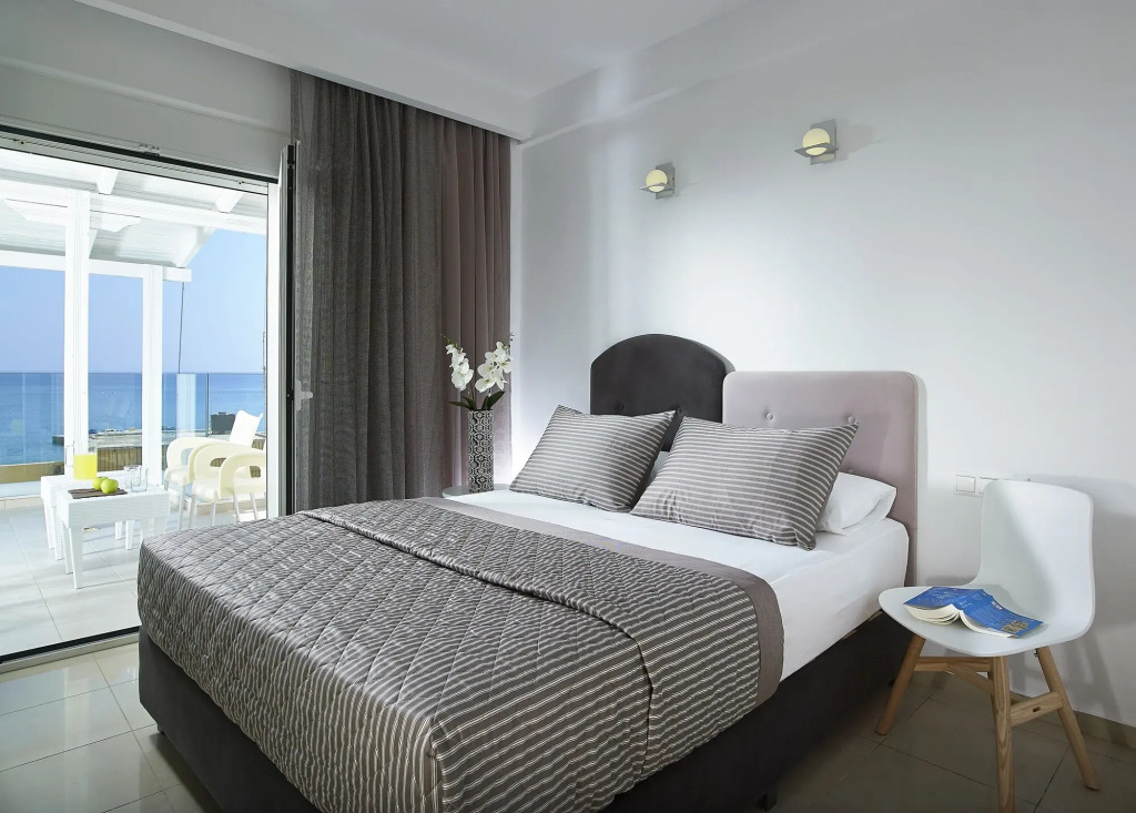 Coral Hotel - Hotelia Hospitality Group