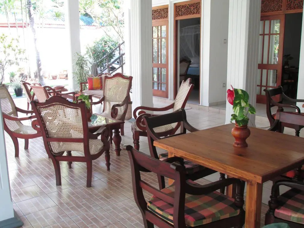 Surf Villa Hikkaduwa