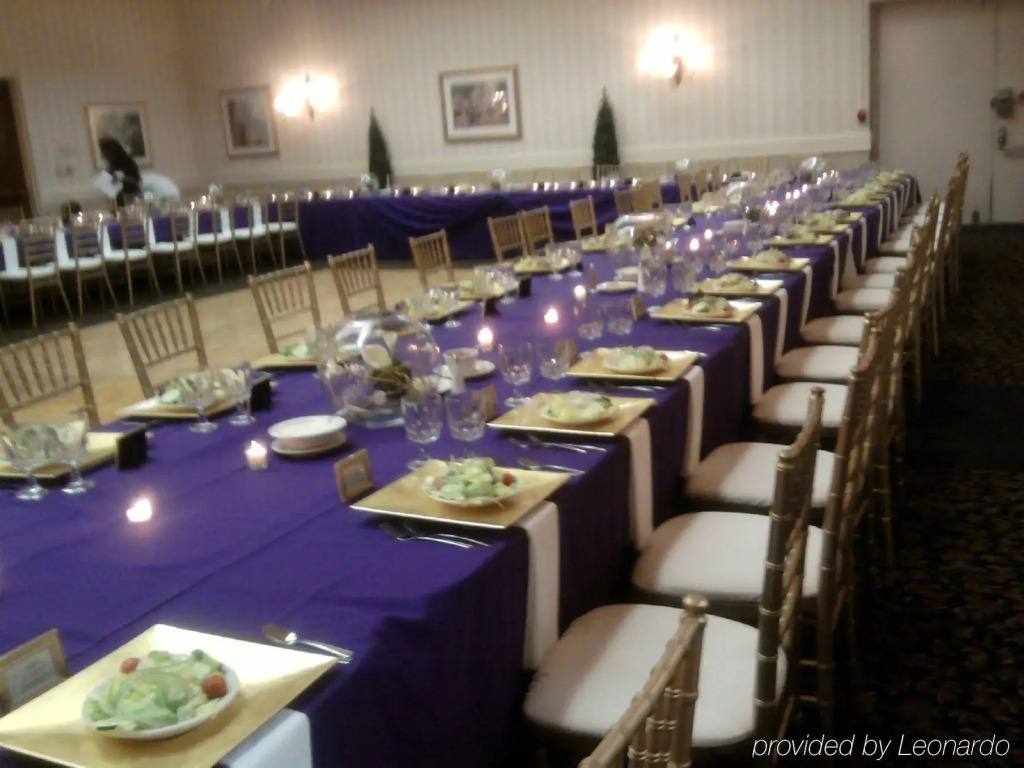 Holiday Inn Fayetteville-I-95 South
