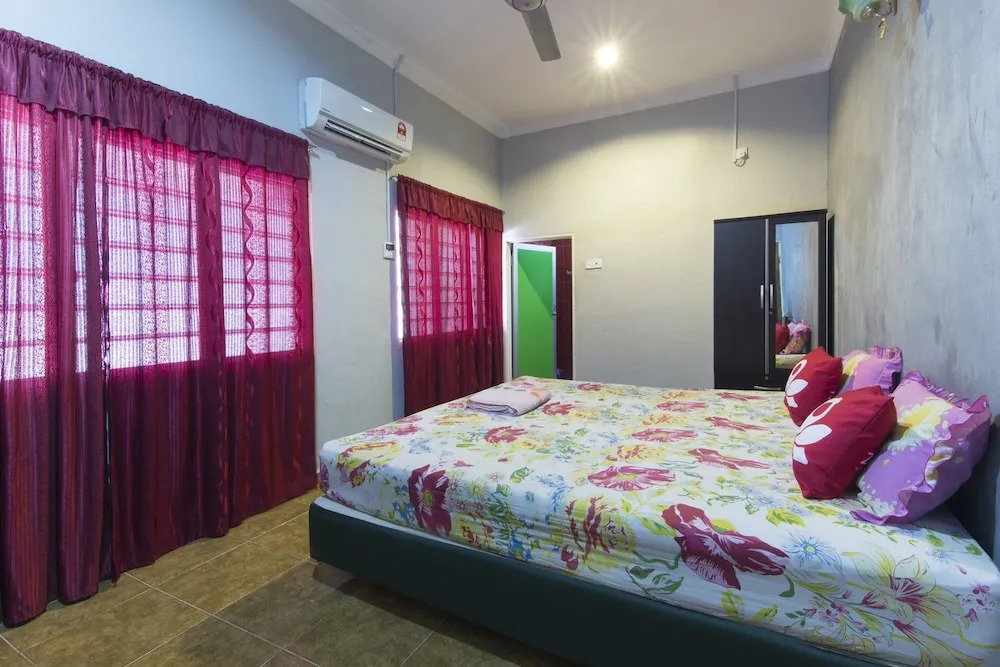 NABILA HOMESTAY