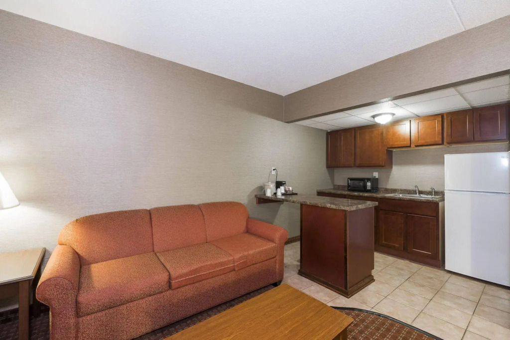 Quality Inn & Suites
