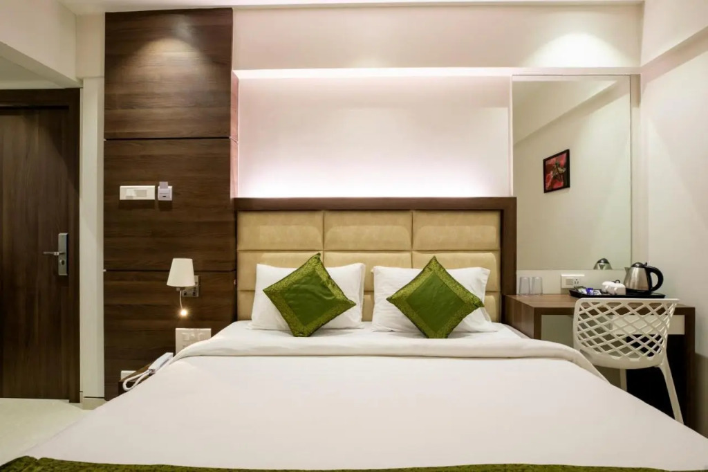 Hotel Laxvas- The Business Hotel