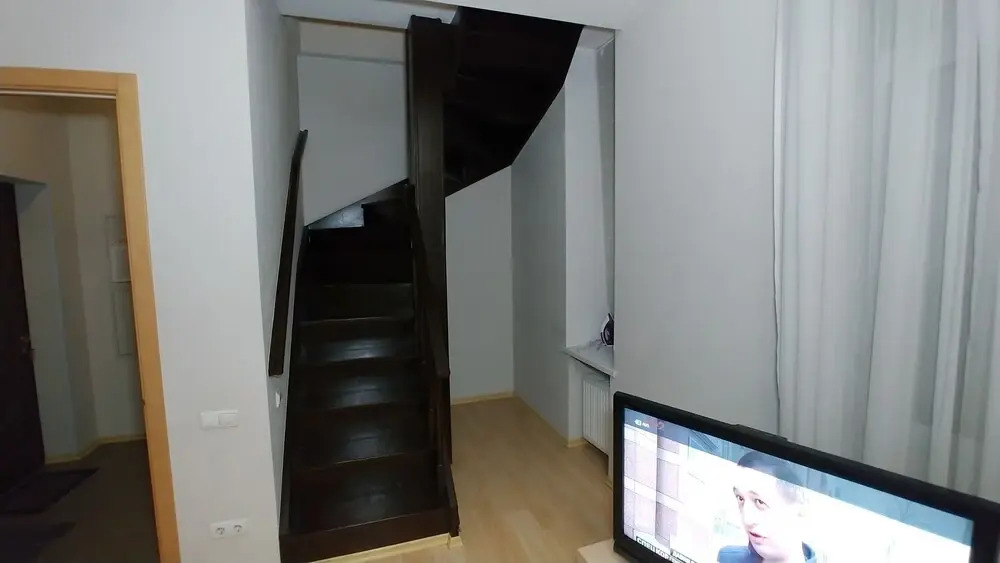 Deluxe 2 Bedroom Apartment Near Kreschatyk - 4001