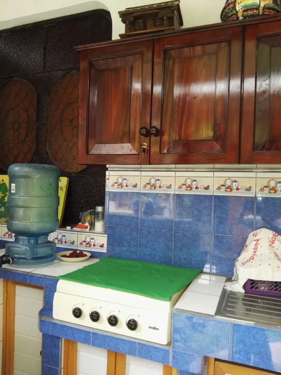 Hostal Marios Rooms