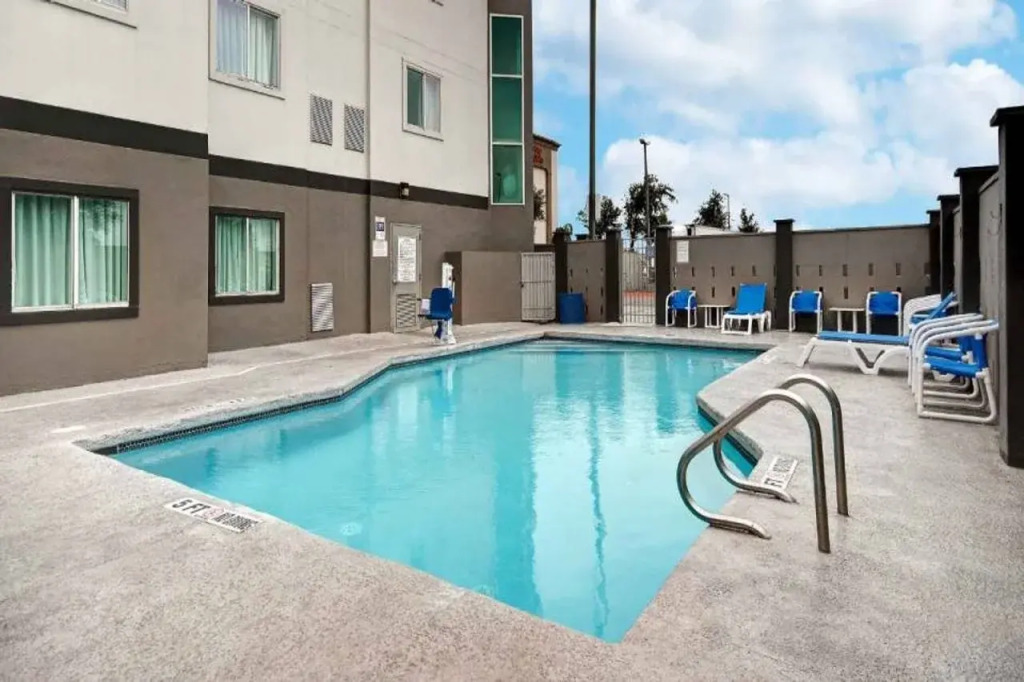 Motel 6-Pharr, TX