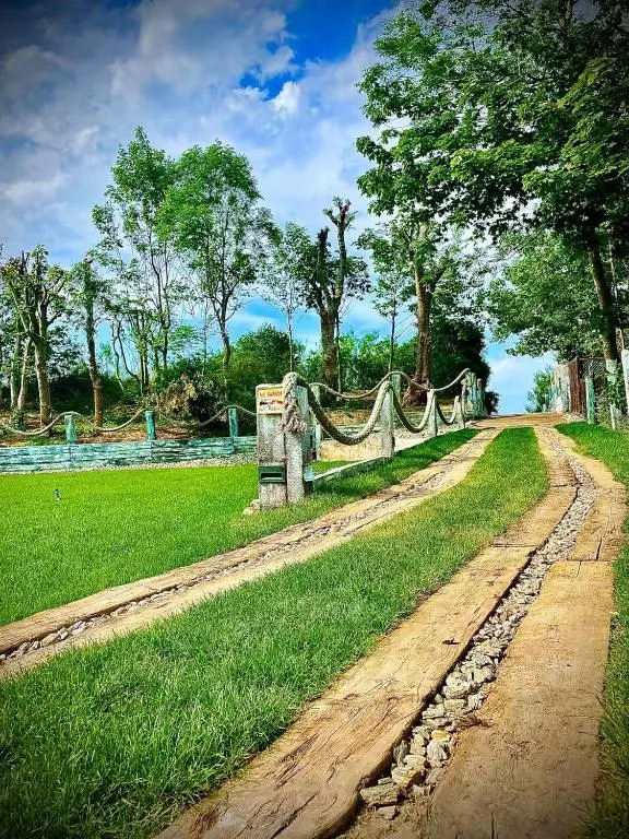 ZAMEK NA PIASKU - Tuż przy Plaży