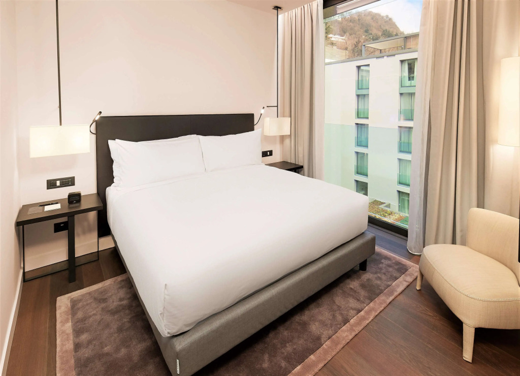 Hilton Lake Como