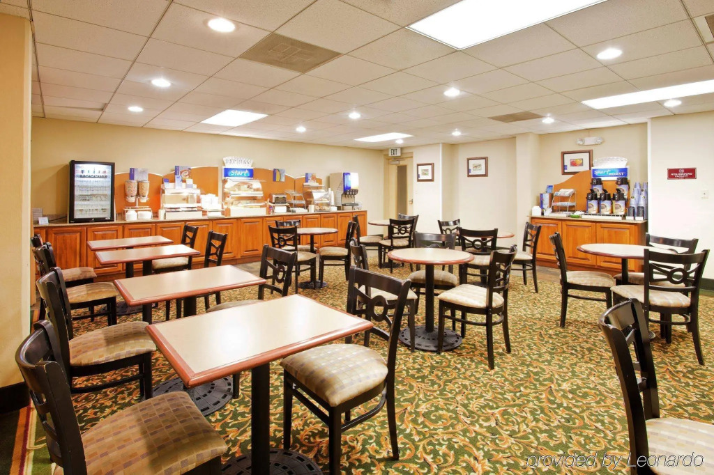 Holiday Inn Express Fairhope - Point Clear by IHG