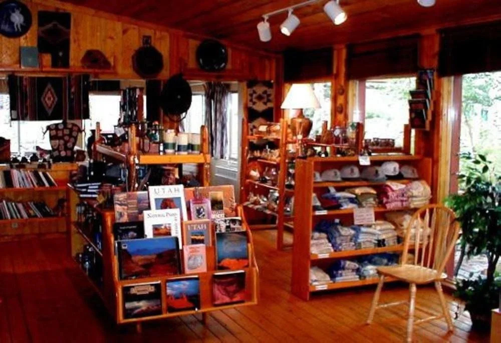 Capitol Reef Inn & Cafe