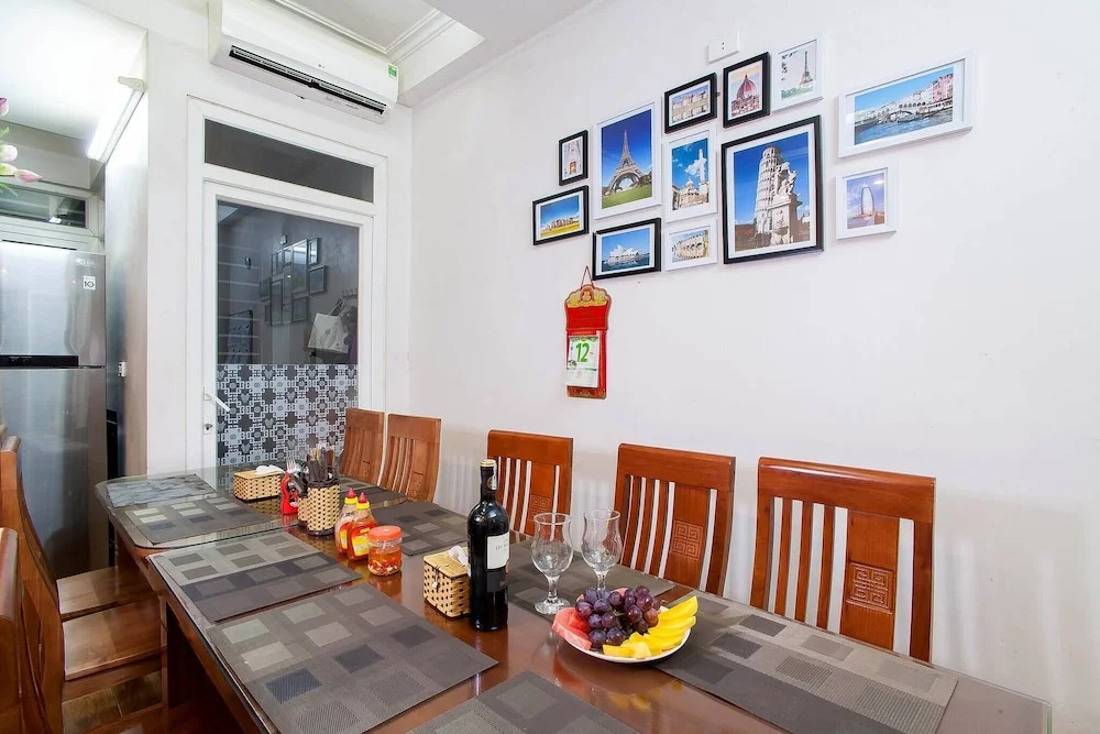 Homestay in Hanoi Old Quarter Private Room with En Suite