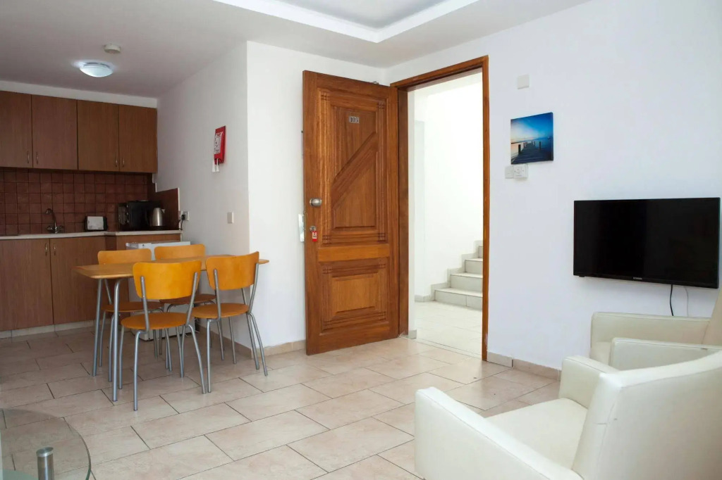 Alecos Hotel Apartments