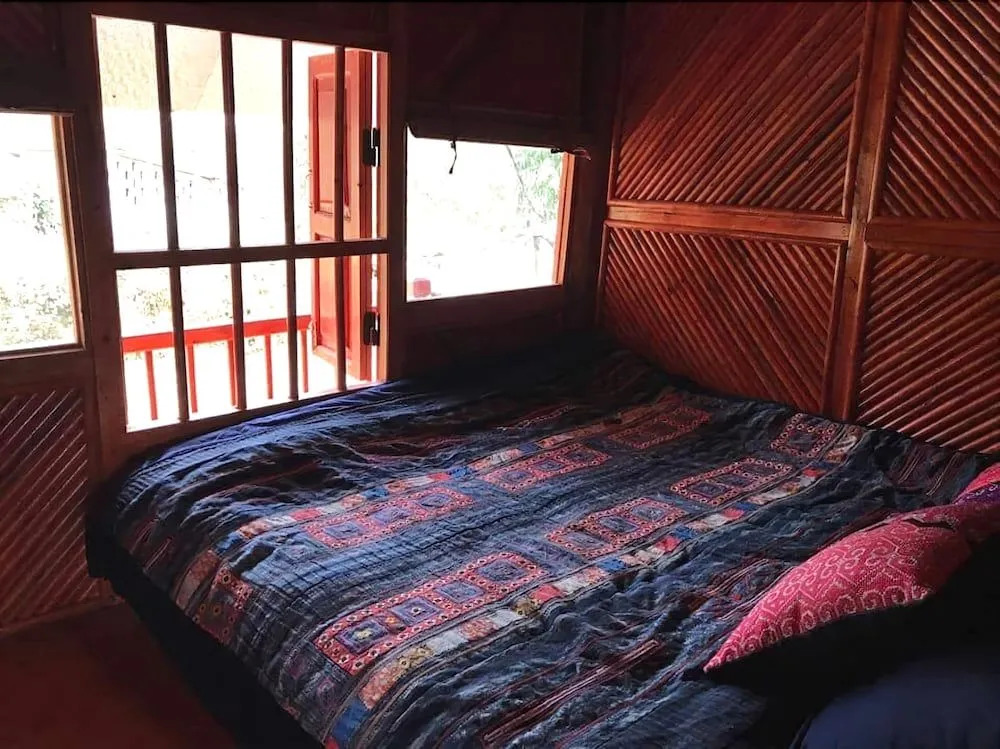 Indigo Snail Boutique Hmong Homestay