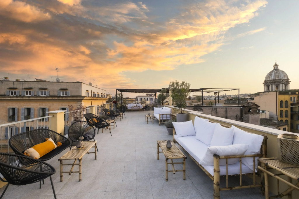 The Vista Rooms & Terrace