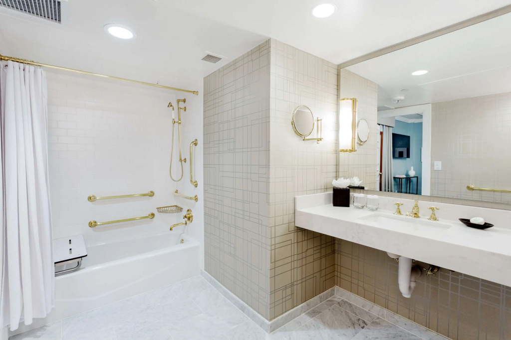 The Lancaster Hotel
