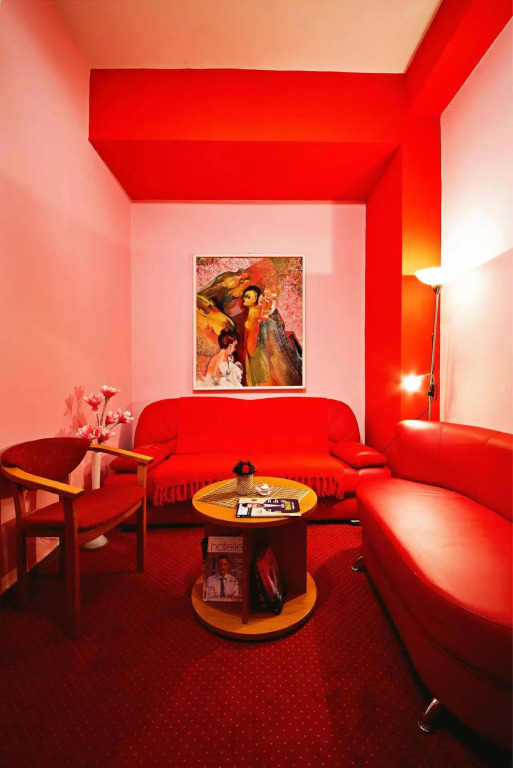 Tavel boutique hotel