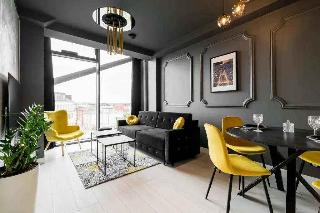 Q18 ApartHotel