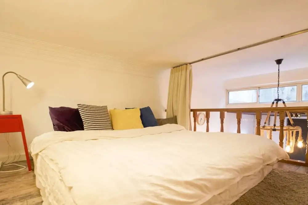 StarLive Apartment - Moonlight