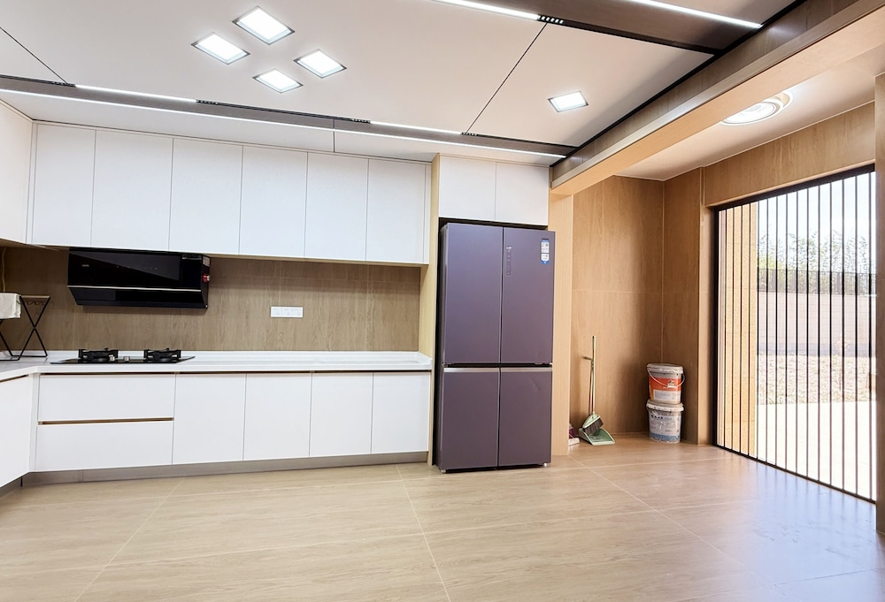 Lakefront 3BRM Holiday Villa in Kunming