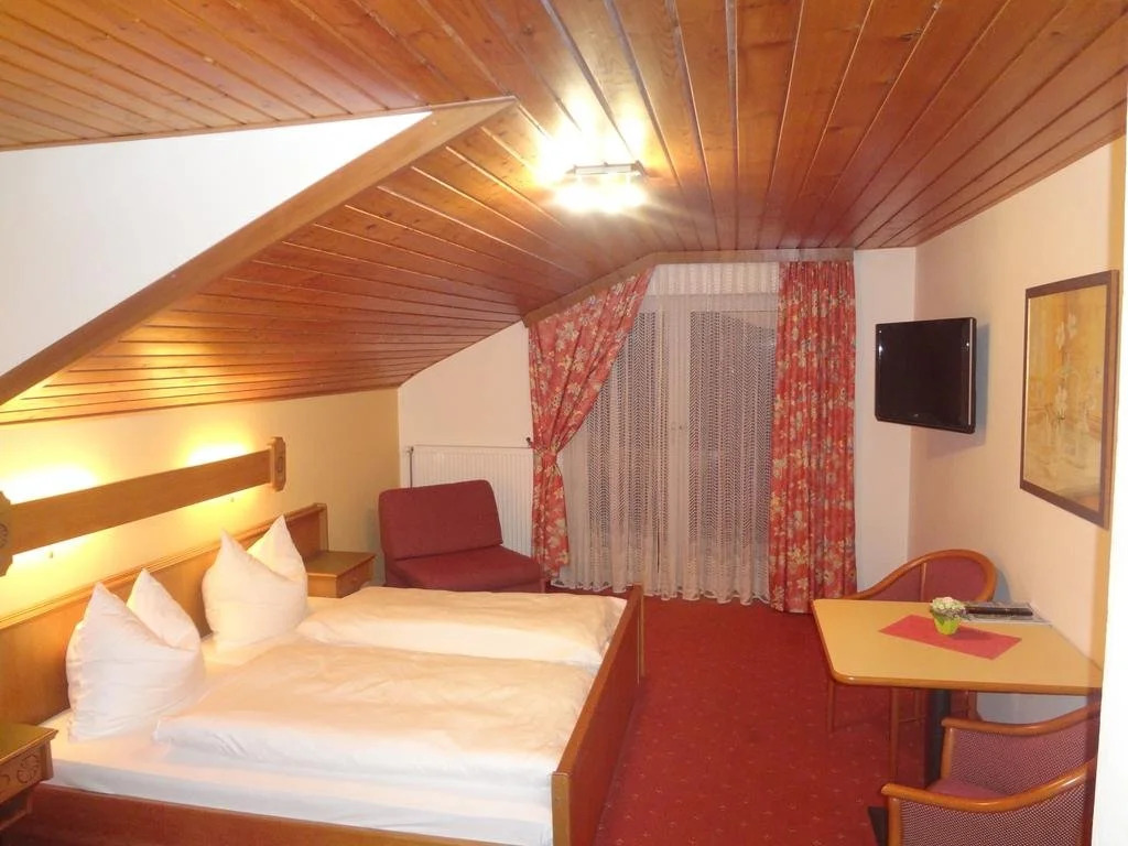 Hotel Schneeweiss