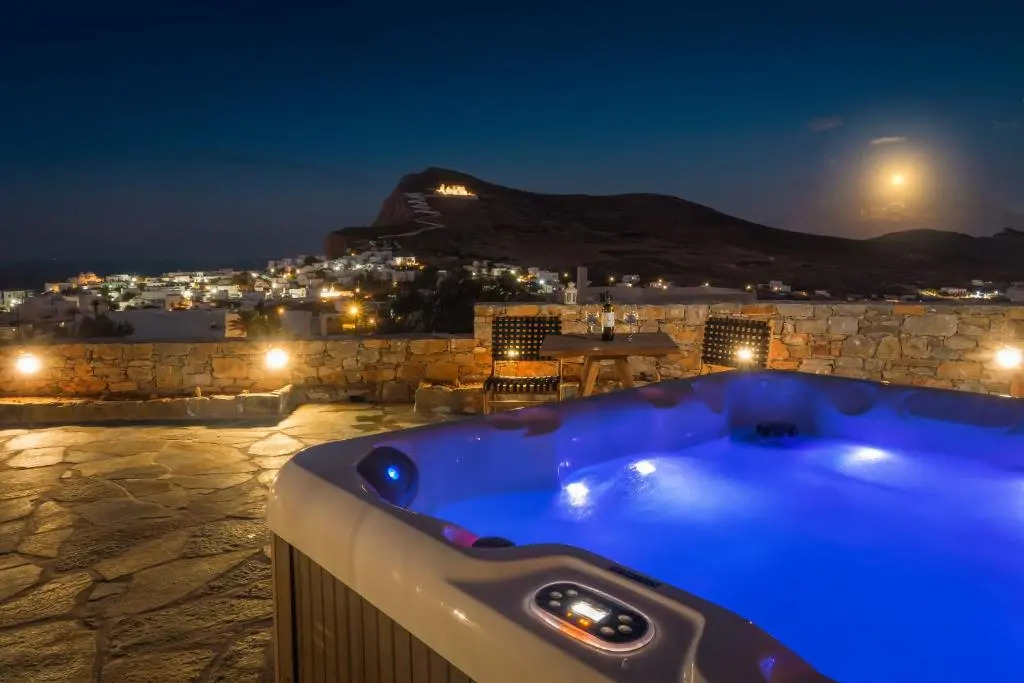 Maris Private Residence