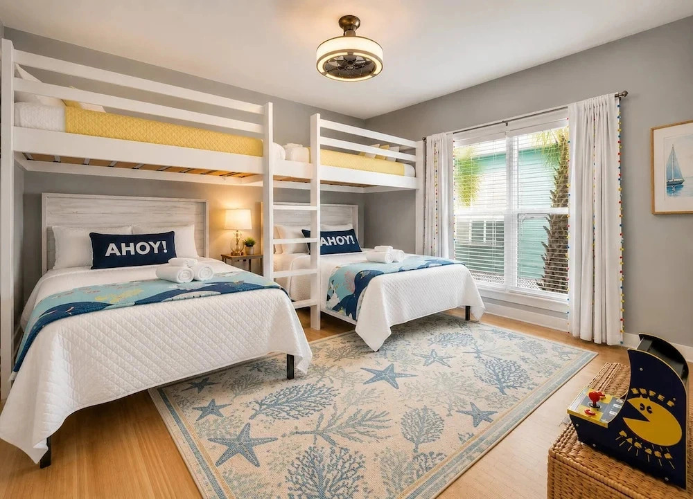 Serene Beach Cottage in Gulf Shores 3BR 2 Bath, Sleeps 10