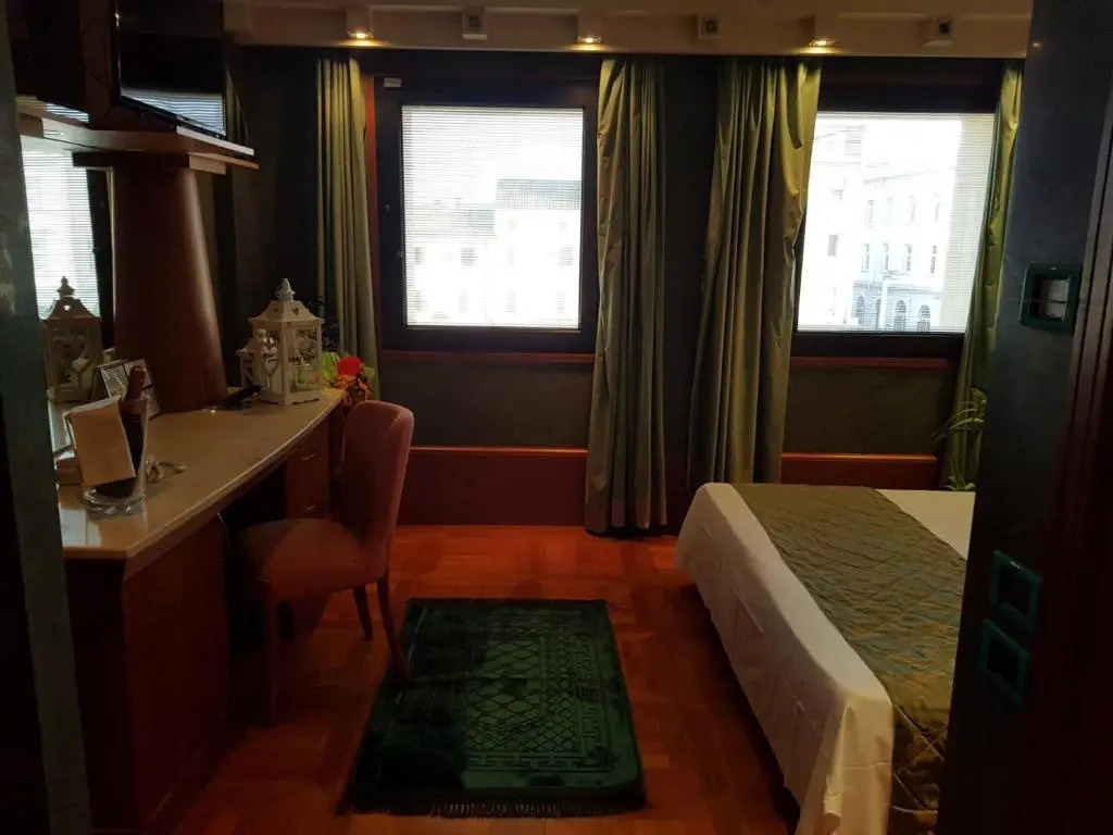 HR Hotel