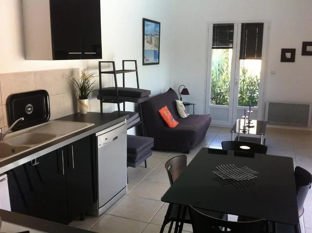 Les cigales des près appartement