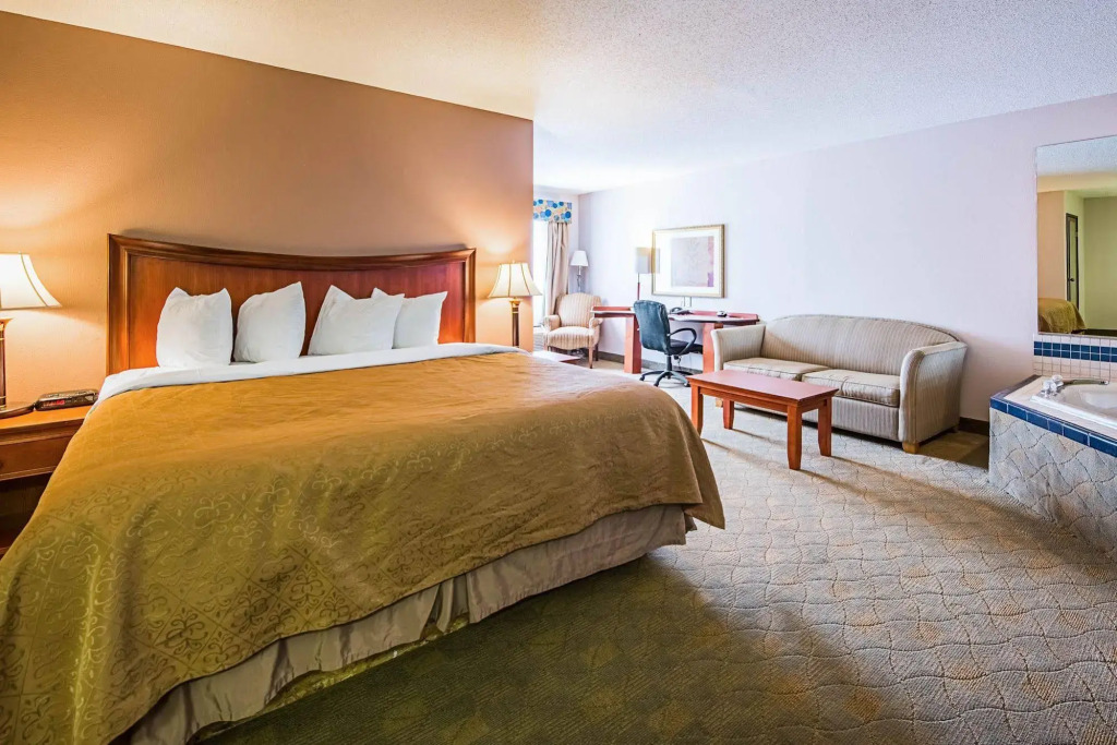 Rodeway Inn