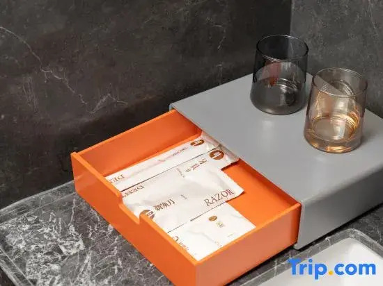 Xihuan S Hotel<Huangmei Pengtai Hotel>