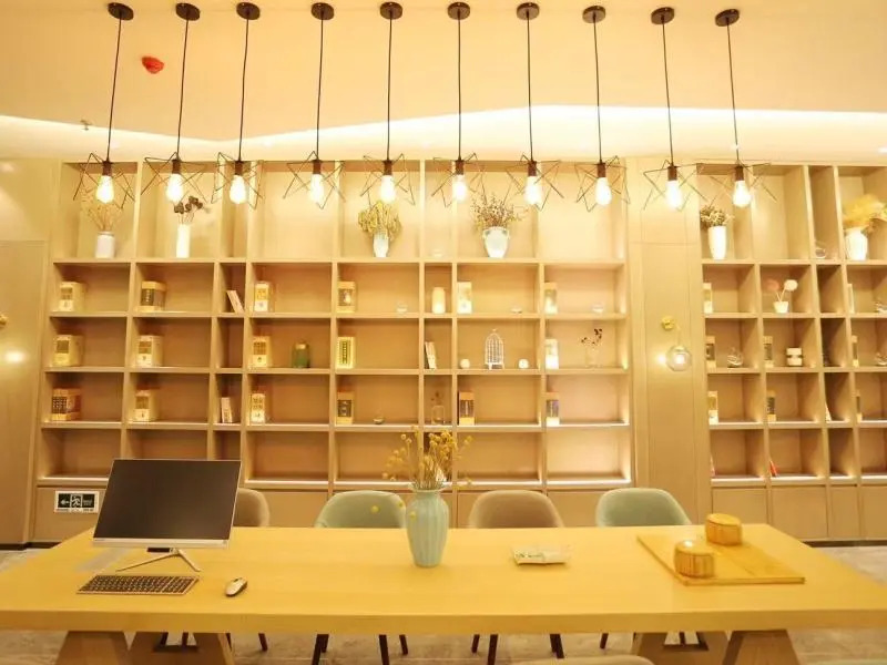 GreenTree Inn Zaozhuang Xuecheng Qilianshan Road Business Hotel