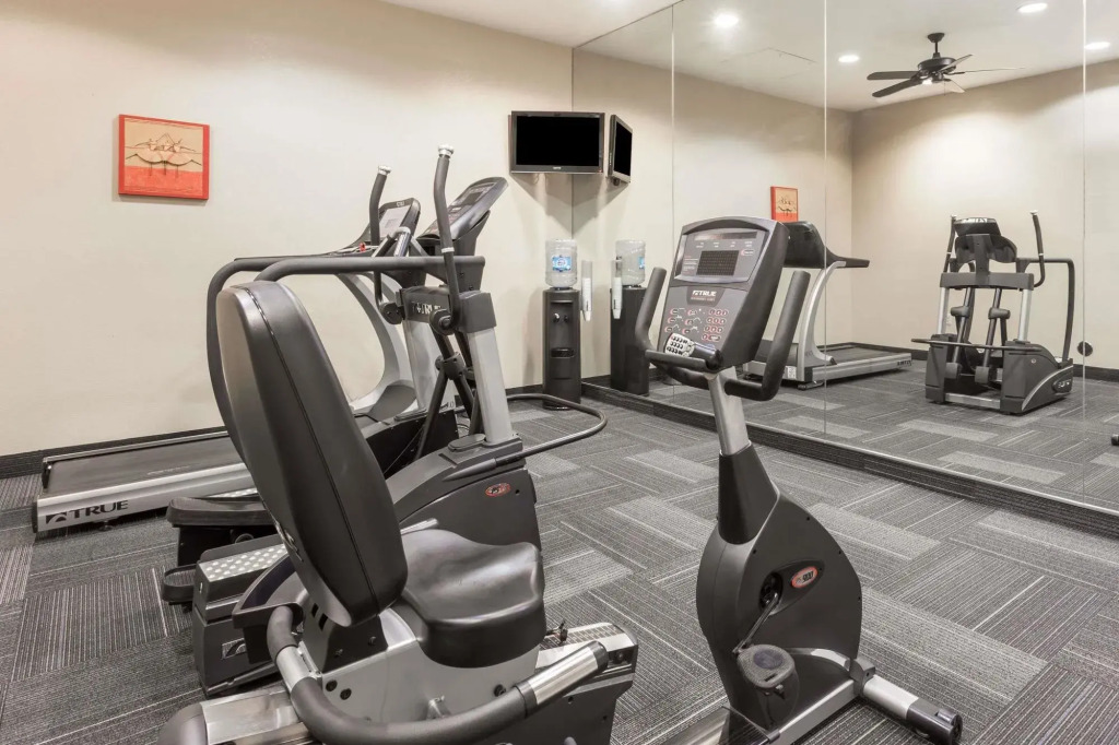 Metro Chandler Extended Stay