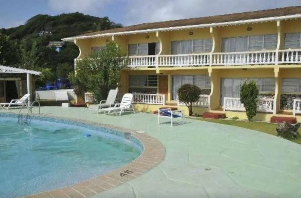 Kings Landing Hotel