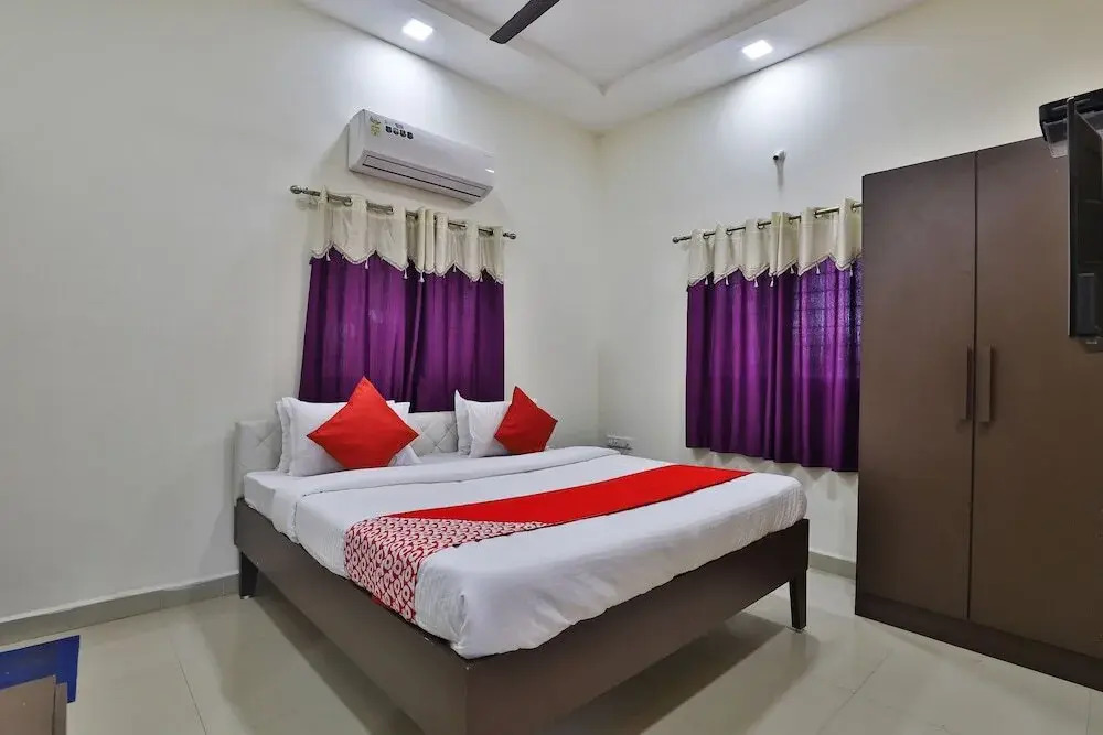 Rajguru Guest House by OYO Rooms