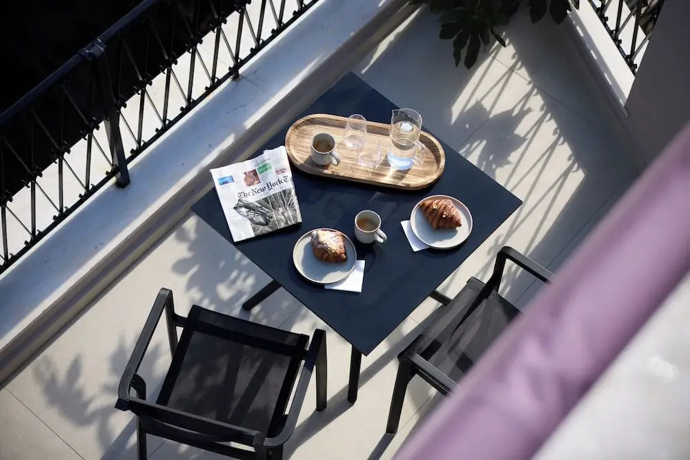 AthenSun Luxury Suites