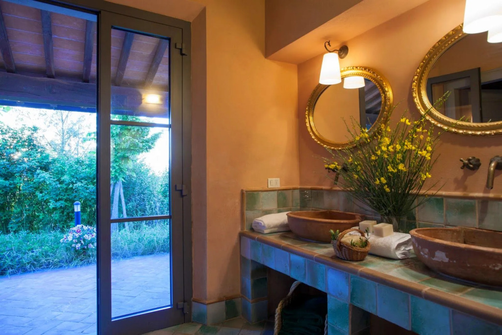 Villa Santa Virginia by Halldis