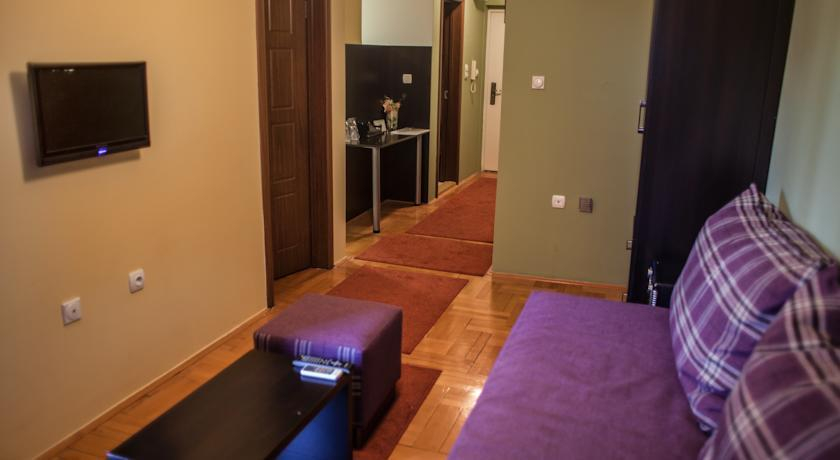 4 Rooms Apartments,free garage parking for motorcycles