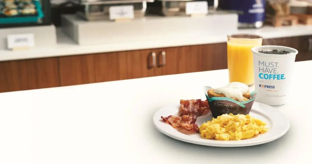 Holiday Inn Express Hotel & Suites Nashville Brentwood 65S