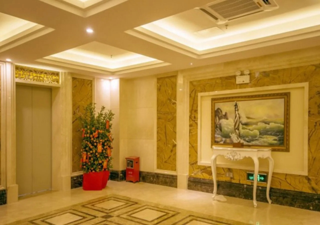 Taishan Jos Hotel
