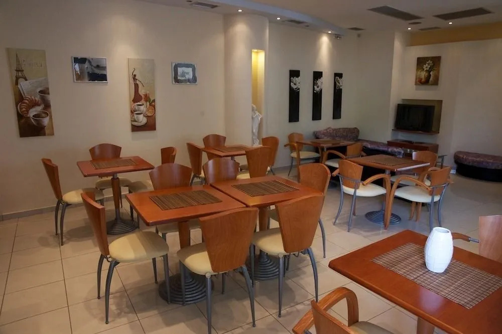 Efstratios Hotel