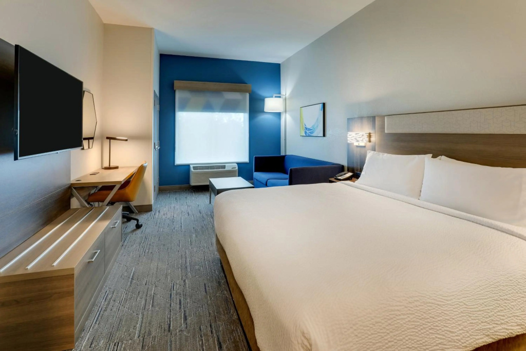 Holiday Inn Express Leland - Wilmington Area by IHG