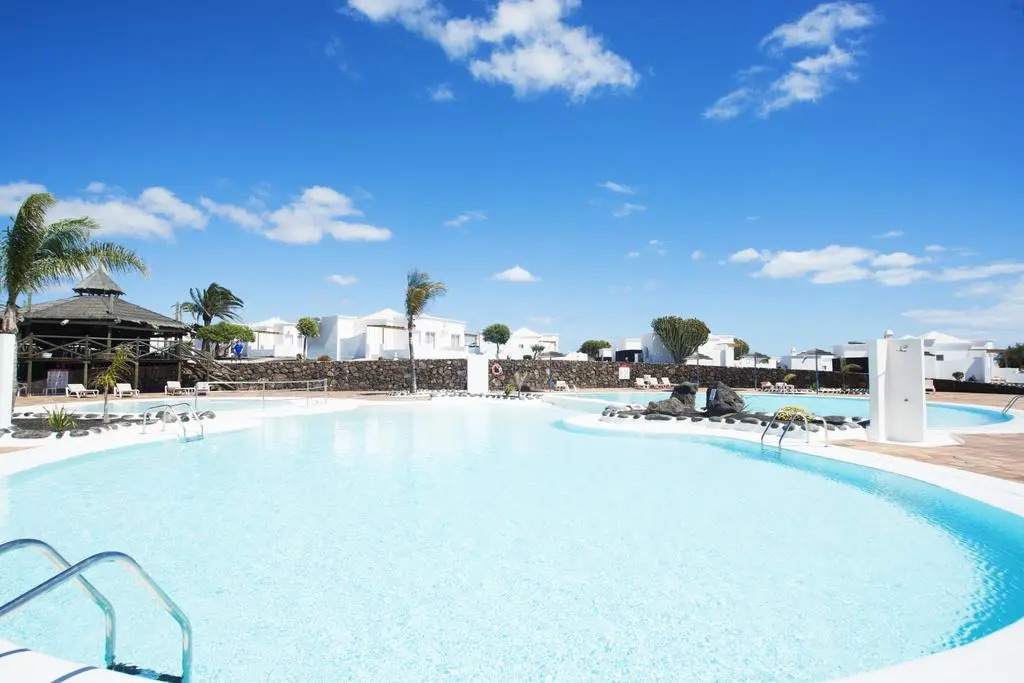Отель BLUESEA Alyssa Suite