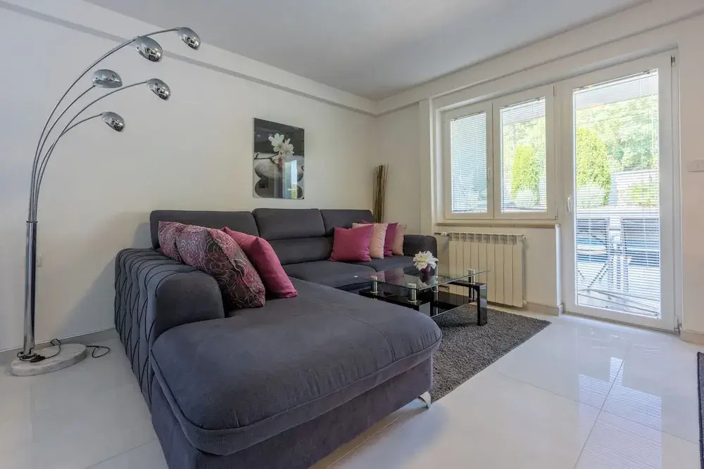 House Moderna 2