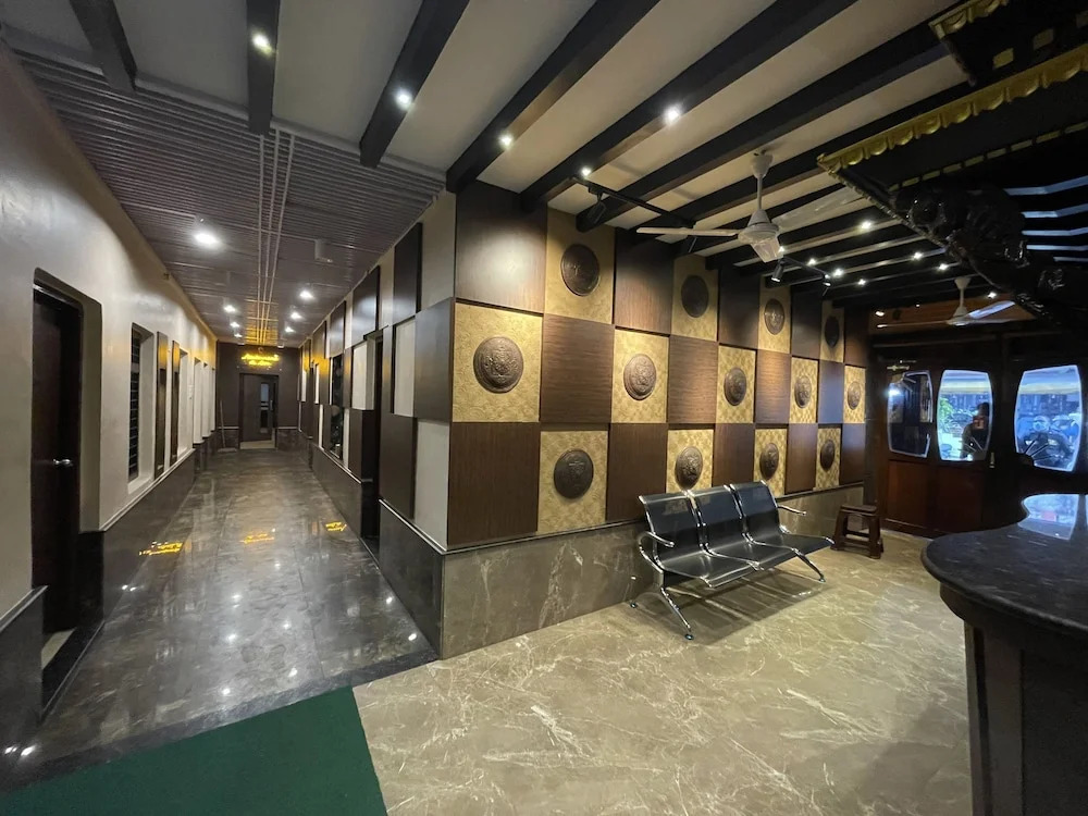 Hotel Kailash