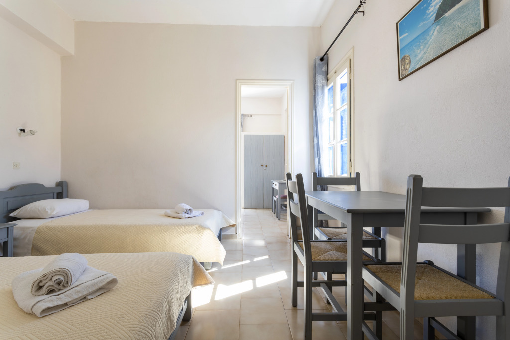 Vanas Apartments