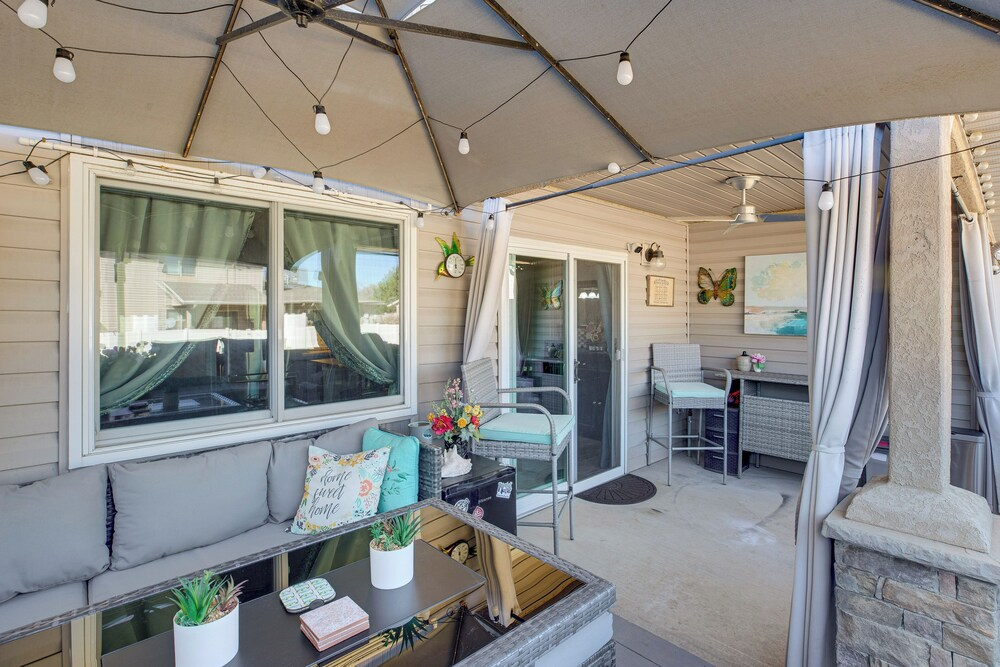 4 Mi to Main St: Grand Junction Townhome w/ Patio!