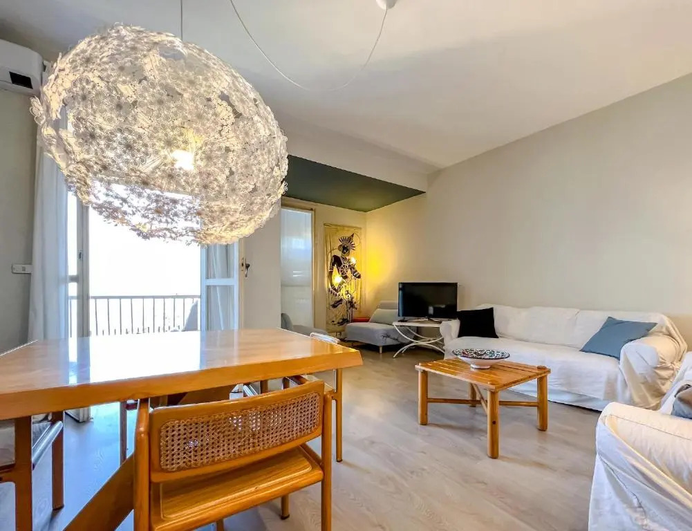 Fantastico Appartamento Con Vista Mare In Pineta