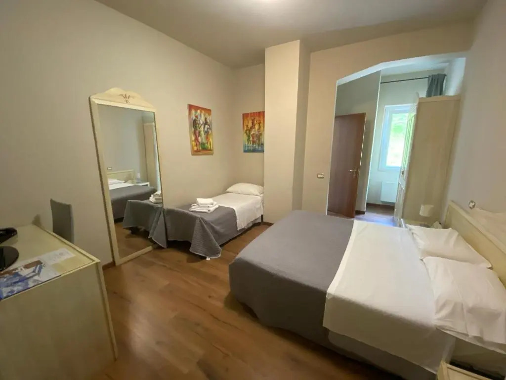 Hotel Edoné