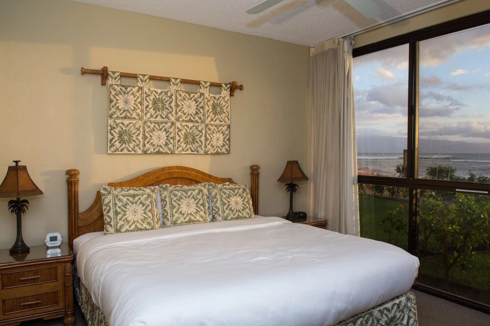 Kaanapali Shores 161 2 Bedroom Condo by RedAwning