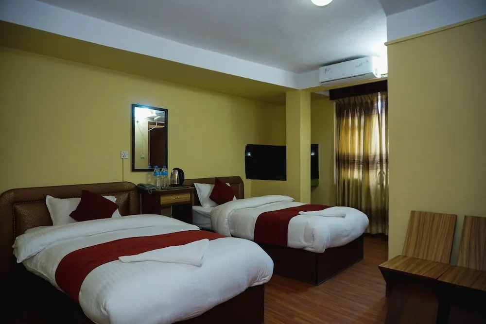 Hotel Holy Temple Tree & Chautari Cafe